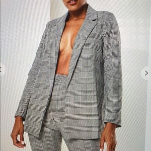 Black plaid boyfriend blazer